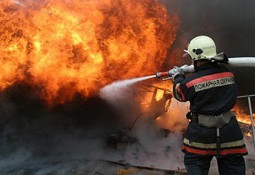 Пожар в Новосибирске. Спасение детей